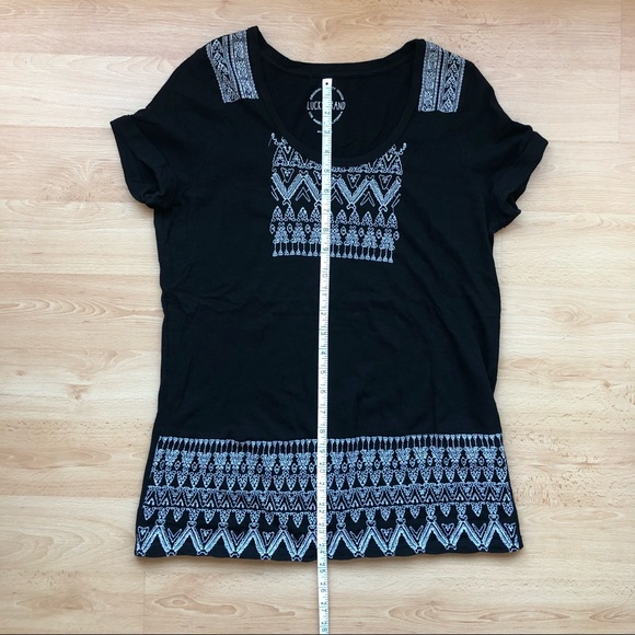 Lucky Brand Tee - Picture 10 of 11